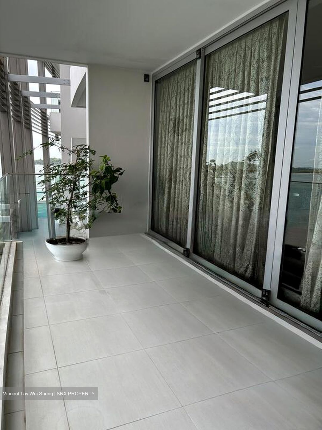 The Oceanfront @ Sentosa Cove (D4), Condominium #481517971